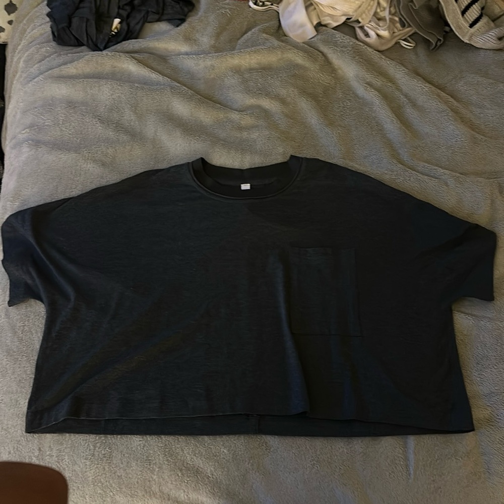 Lululemon oversized tee